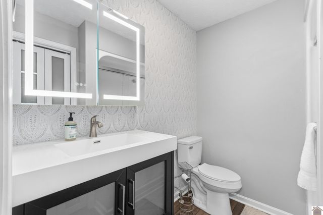 151 Rebecca Lane, Paducah, KY 42001