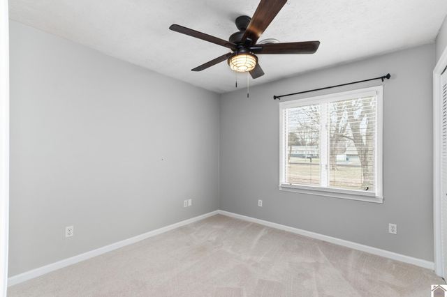 151 Rebecca Lane, Paducah, KY 42001