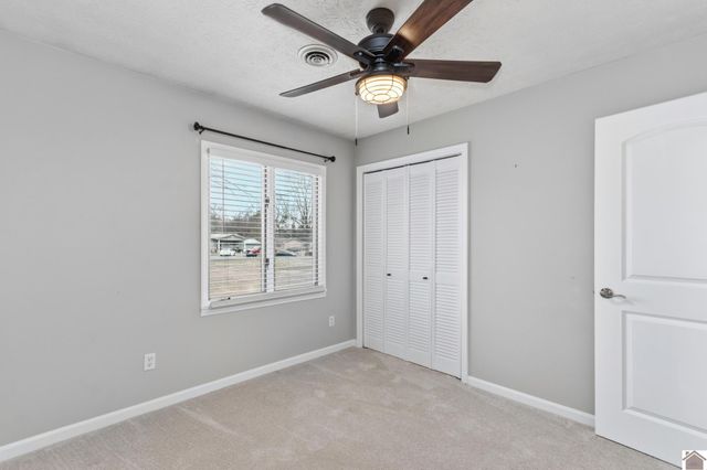 151 Rebecca Lane, Paducah, KY 42001