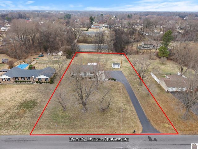 151 Rebecca Lane, Paducah, KY 42001