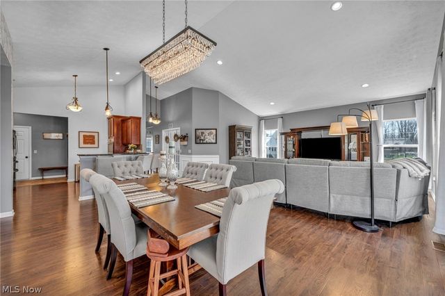 10458 Dogwood Drive, Aurora, OH 44202