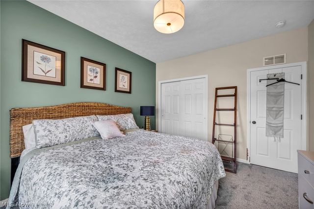 10458 Dogwood Drive, Aurora, OH 44202