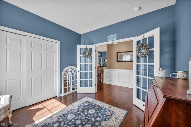 10458 Dogwood Drive, Aurora, OH 44202