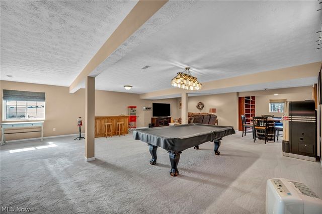 10458 Dogwood Drive, Aurora, OH 44202