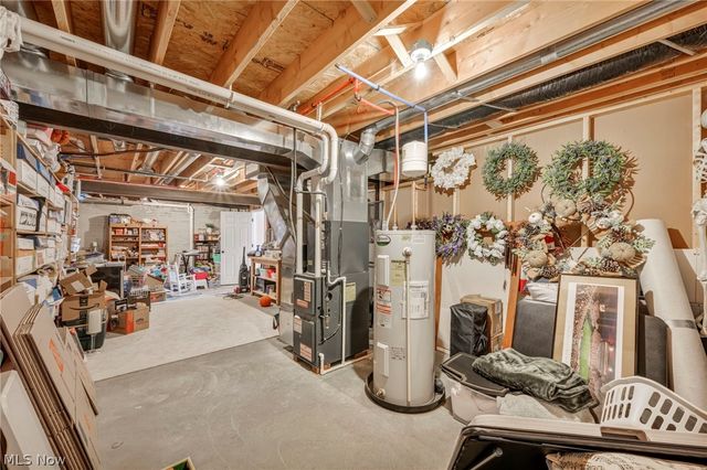 10458 Dogwood Drive, Aurora, OH 44202