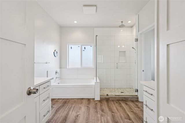 7724 16th Avenue SW, Seattle, WA 98106