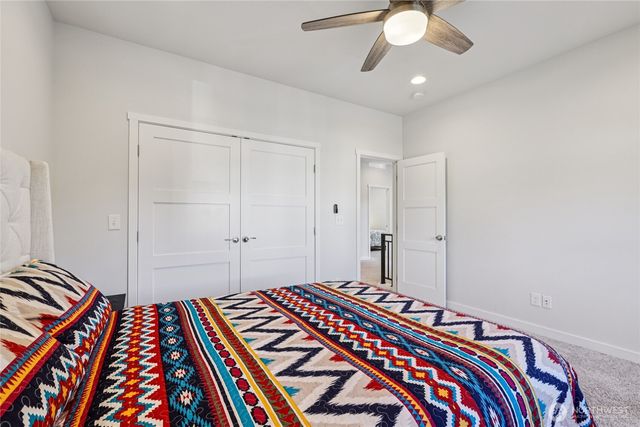 7724 16th Avenue SW, Seattle, WA 98106