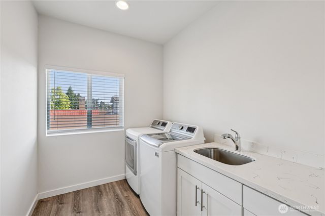 7724 16th Avenue SW, Seattle, WA 98106