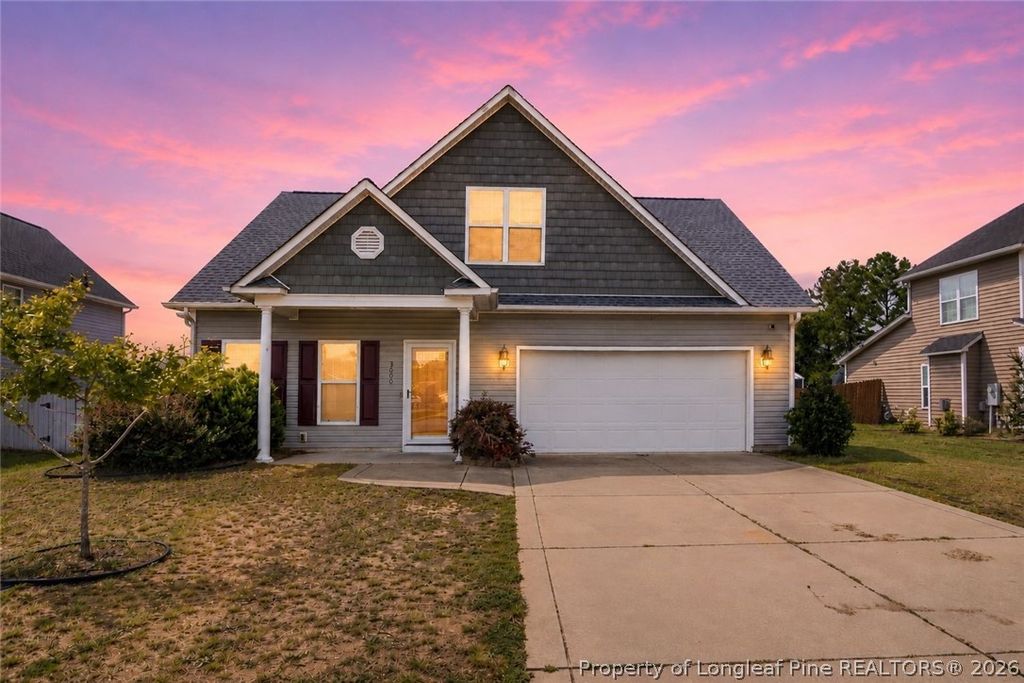 3600 Crosswinds Drive, Hope Mills, NC 28348 — exterior