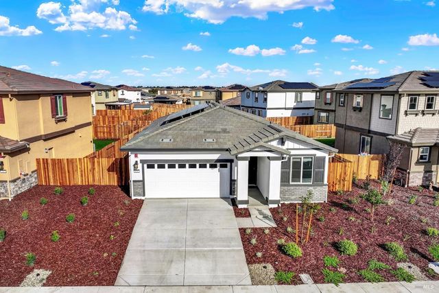 674 Shefford Dr, Vacaville, CA 95687