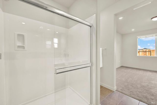 674 Shefford Dr, Vacaville, CA 95687