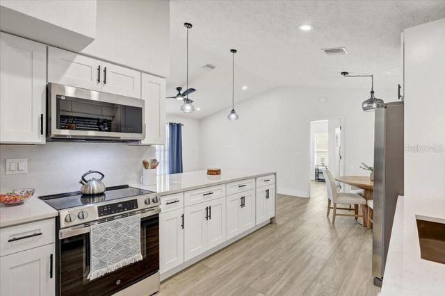 6505 64TH LANE E, Palmetto, FL 34221