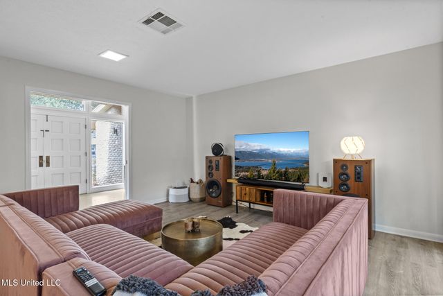 4 Chimney Cross, Long Beach, MS 39560