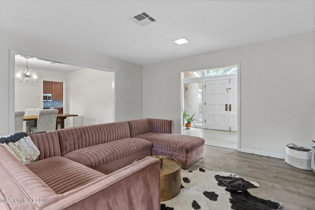 4 Chimney Cross, Long Beach, MS 39560