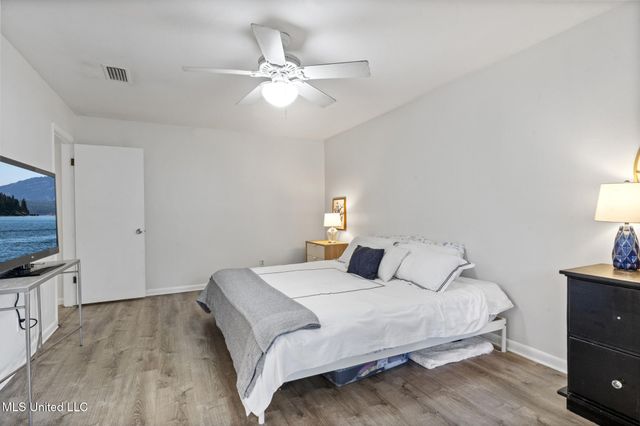 4 Chimney Cross, Long Beach, MS 39560