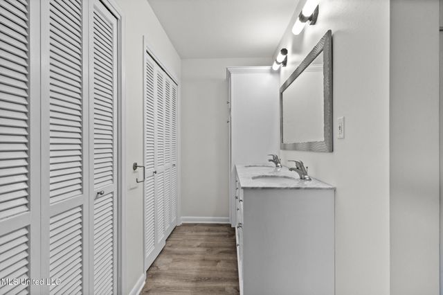 4 Chimney Cross, Long Beach, MS 39560