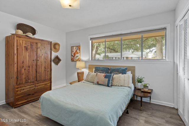 4 Chimney Cross, Long Beach, MS 39560