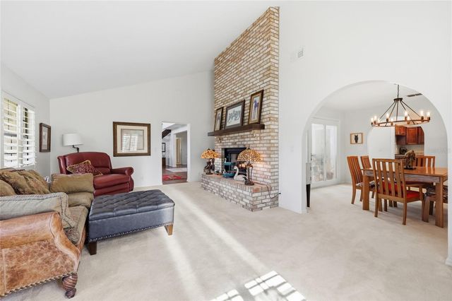9700 SW 67TH TERRACE, Ocala, FL 34476