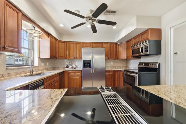 9700 SW 67TH TERRACE, Ocala, FL 34476
