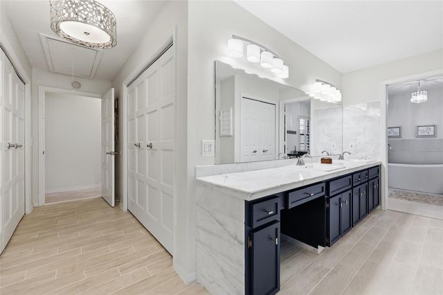 9700 SW 67TH TERRACE, Ocala, FL 34476