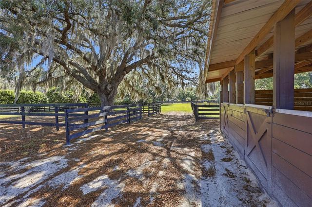 9700 SW 67TH TERRACE, Ocala, FL 34476