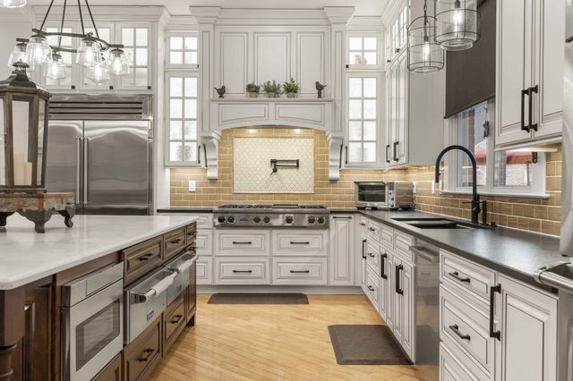 107 Tiffany Ct, Franklin, TN 37064