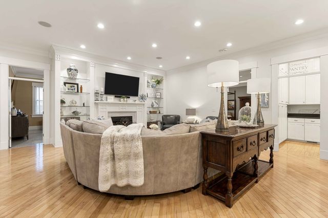 107 Tiffany Ct, Franklin, TN 37064