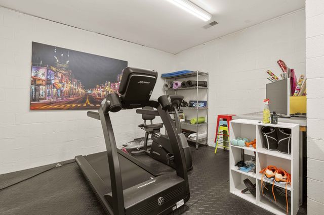 107 Tiffany Ct, Franklin, TN 37064