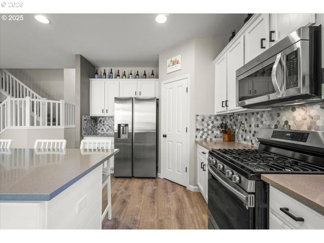 15812 Ne 18TH Ct, Vancouver, WA 98686