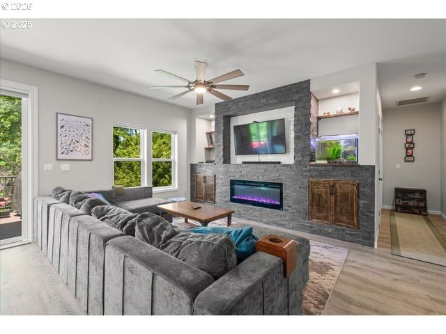 15812 Ne 18TH Ct, Vancouver, WA 98686