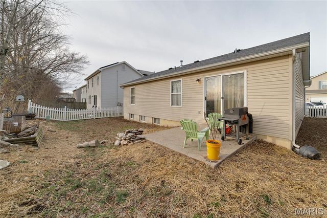 54 Silver Spur Drive, Winfield, MO 63389