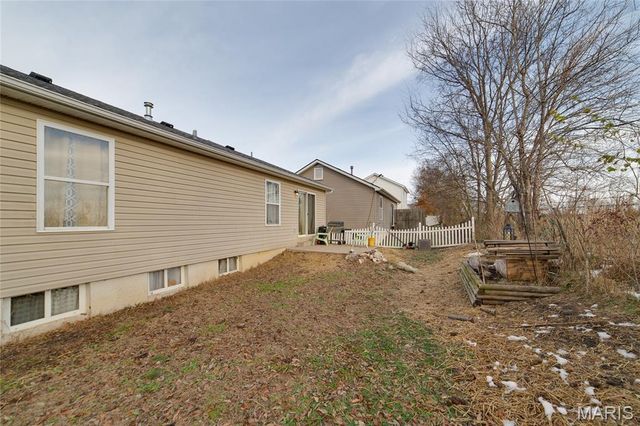 54 Silver Spur Drive, Winfield, MO 63389