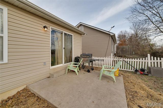 54 Silver Spur Drive, Winfield, MO 63389