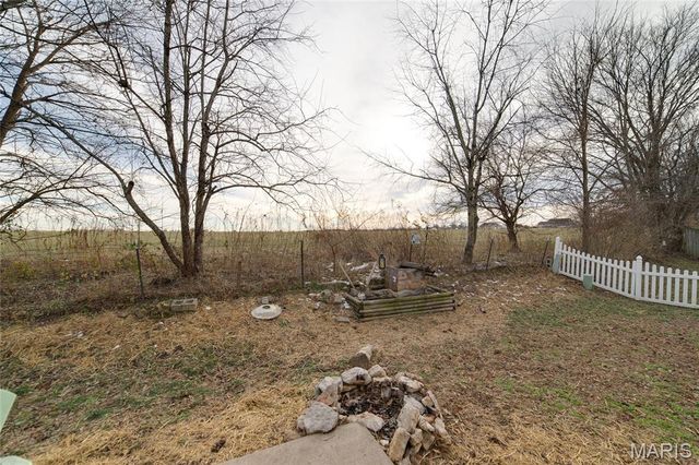 54 Silver Spur Drive, Winfield, MO 63389