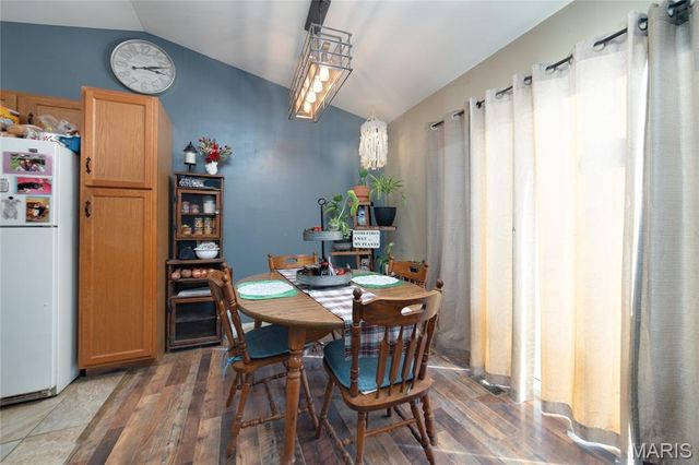 54 Silver Spur Drive, Winfield, MO 63389