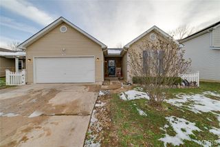 54 Silver Spur Drive, Winfield, MO 63389