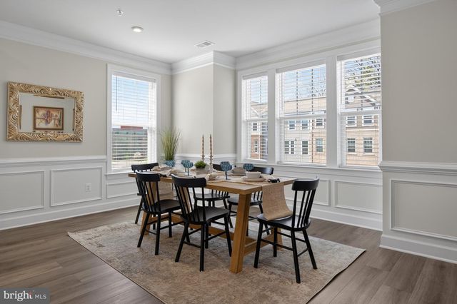 10423 JOHN GLENN ST, Lanham, MD 20706