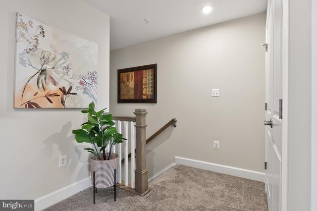 10423 JOHN GLENN ST, Lanham, MD 20706
