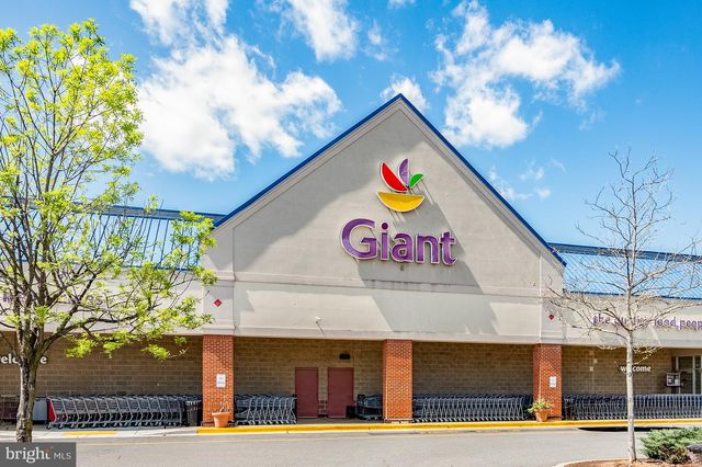 10423 JOHN GLENN ST, Lanham, MD 20706