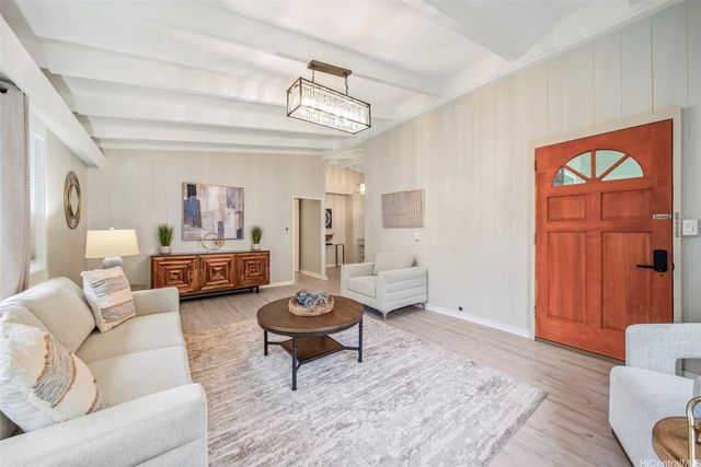809 Hao Street, Honolulu, HI 96821