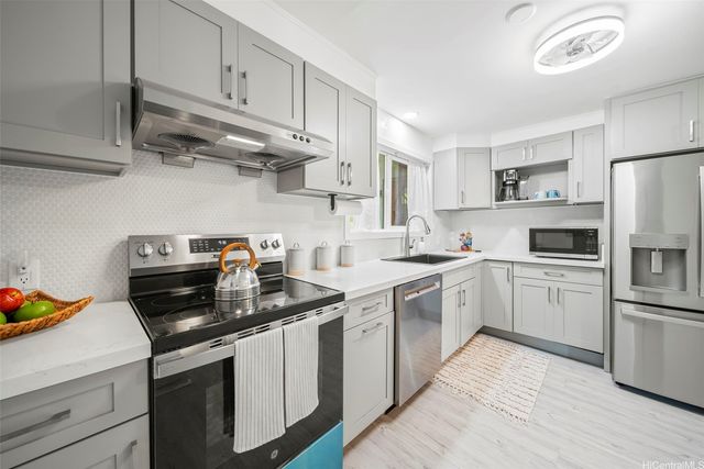 809 Hao Street, Honolulu, HI 96821