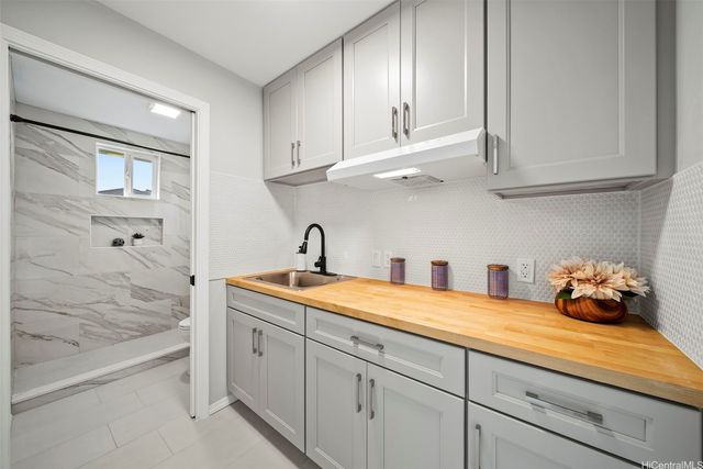 809 Hao Street, Honolulu, HI 96821