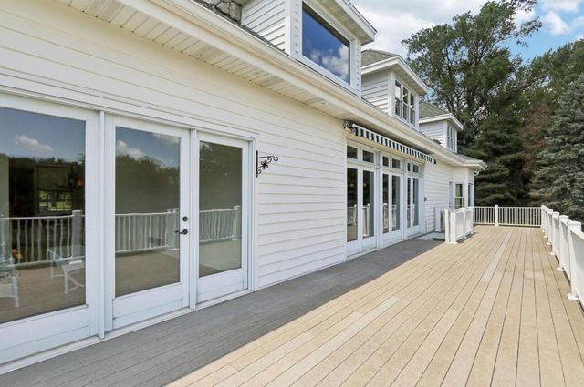 N1474 Fontana Ridge ROAD, Fontana, WI 53125