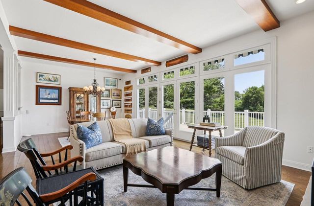 N1474 Fontana Ridge ROAD, Fontana, WI 53125