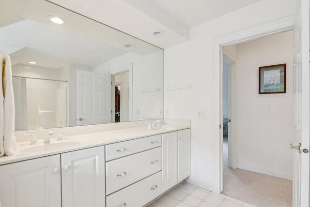 N1474 Fontana Ridge ROAD, Fontana, WI 53125