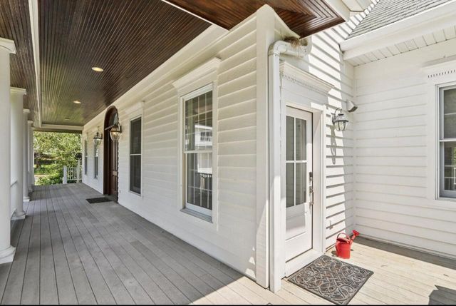 N1474 Fontana Ridge ROAD, Fontana, WI 53125