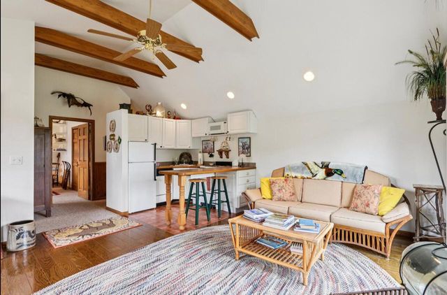 N1474 Fontana Ridge ROAD, Fontana, WI 53125