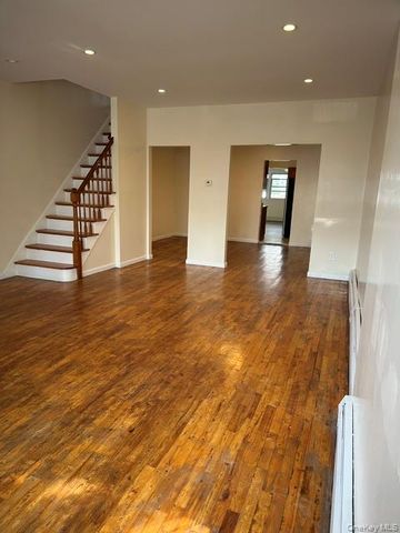 89-33 96th Street, Woodhaven, NY 11421