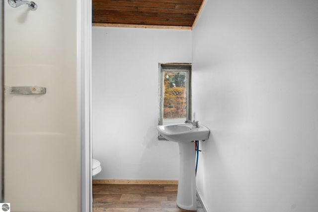 4255 E Spencer Road, Kalkaska, MI 49646