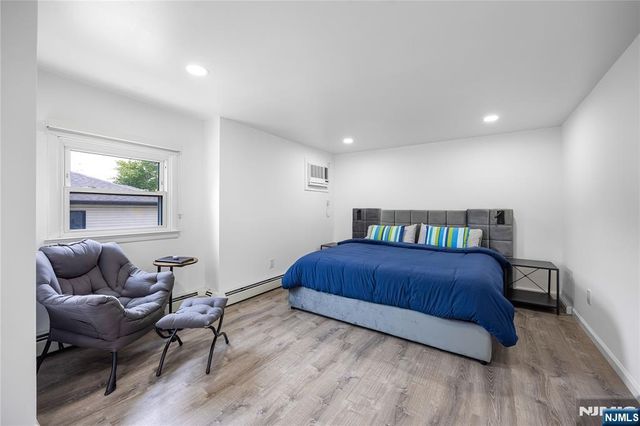 182 Coombs Drive, Paramus, NJ 07652